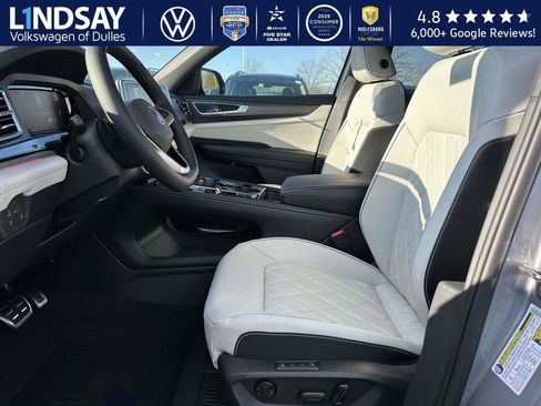 New 2026 Volkswagen Atlas Cross Sport SEL Premium R-Line image 8