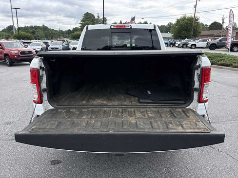 Used 2022 RAM 1500 Big Horn AWD/4WD image 25