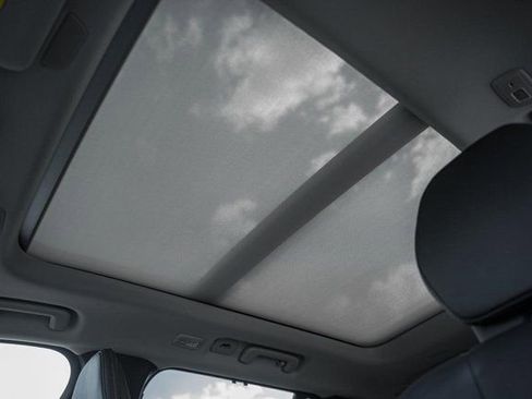 New 2026 Volvo XC90 B6 Ultra w/ Protection Package image 31