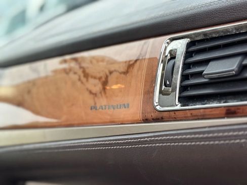 Used 2008 Cadillac Escalade ESV AWD image 12