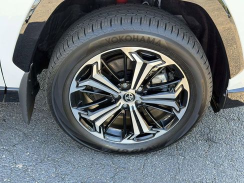 Certified 2025 Toyota RAV4 XSE image 26