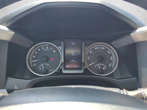 Used 2019 Toyota Tacoma SR5 RWD image 6