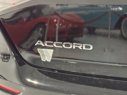 Used 2024 Honda Accord EX image 41