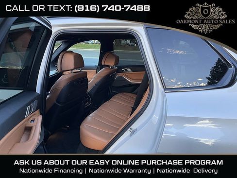 Used 2019 BMW X5 xDrive50i w/ M Sport Package AWD/4WD image 25