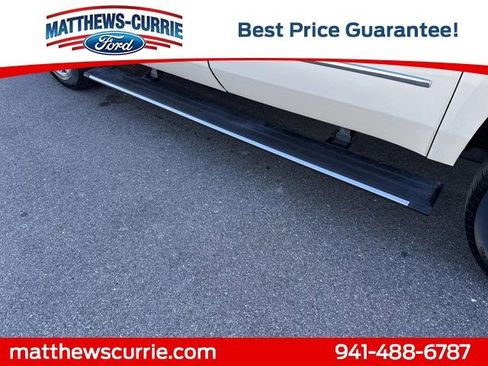 Used 2015 GMC Yukon XL Denali w/ Premium Package image 16