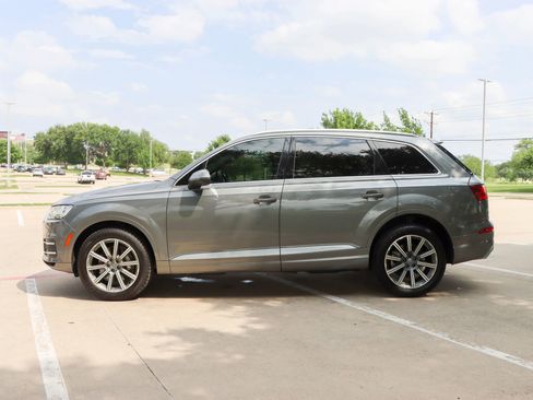 Used 2018 Audi Q7 3.0T Prestige AWD/4WD image 4