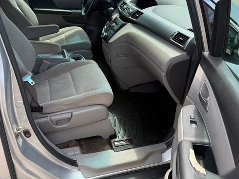 Used 2012 Honda Odyssey EX image 13
