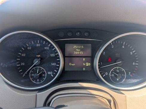 Used 2010 Mercedes-Benz ML 350 4MATIC image 11