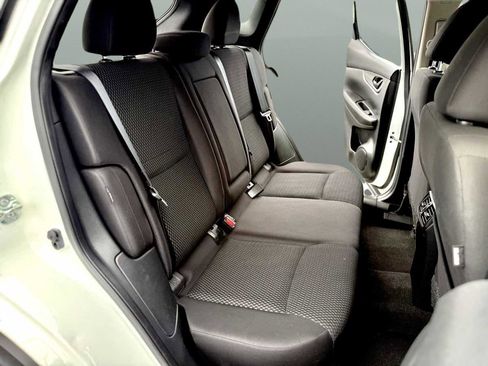 Used 2021 Nissan Rogue Sport S FWD image 11