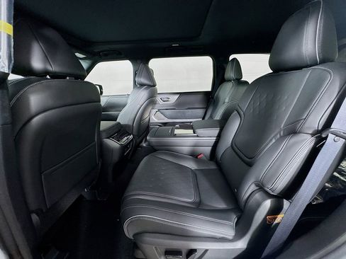 New 2026 INFINITI QX80 Autograph w/ Premium Cargo Package image 29