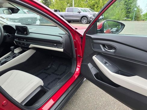 Certified 2024 Honda Accord EX image 10