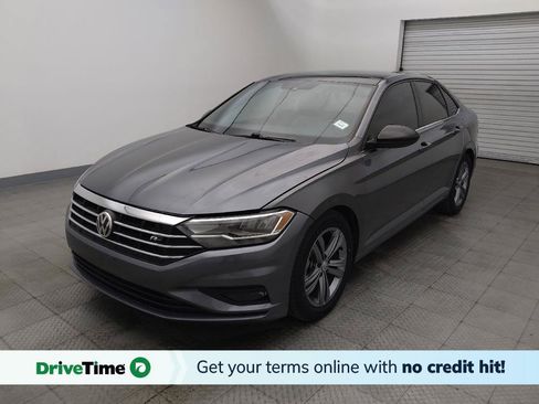 Used 2021 Volkswagen Jetta R-Line w/ R-Line Cold Weather Package FWD image 1