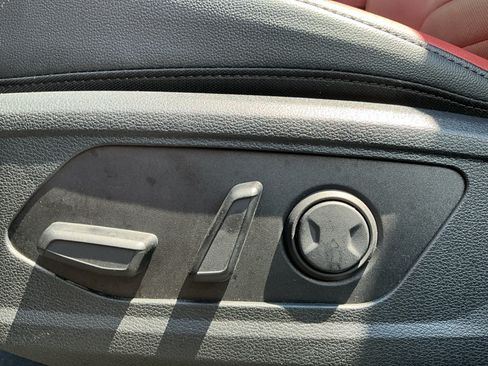 Used 2025 Kia Sportage SX AWD/4WD image 19