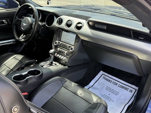 Used 2019 Ford Mustang GT Premium RWD image 17
