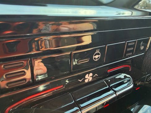 Used 2022 Jeep Grand Cherokee Limited image 31