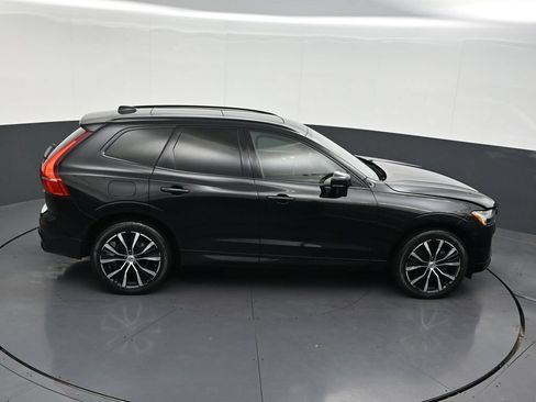 Used 2024 Volvo XC60 B5 Plus w/ Protection Package Premier AWD/4WD image 19