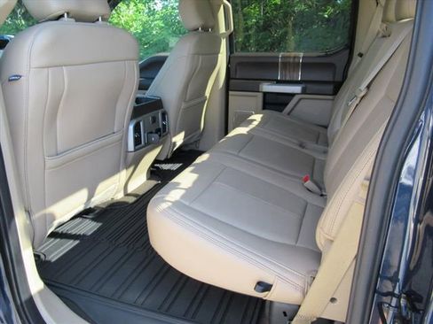 Used 2019 Ford F150 Lariat AWD/4WD image 37