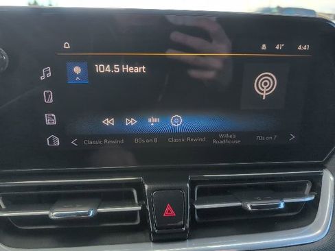 Used 2025 Chevrolet TrailBlazer ACTIV w/ Convenience Package image 25