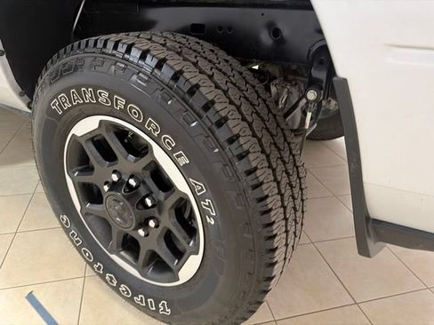 Used 2026 RAM 2500 Laramie AWD/4WD image 28