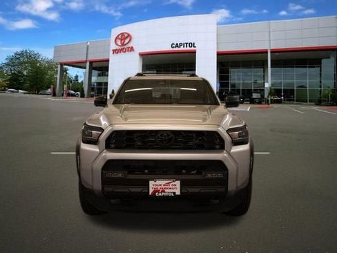 New 2026 Toyota 4Runner TRD Off-Road Premium AWD/4WD image 6