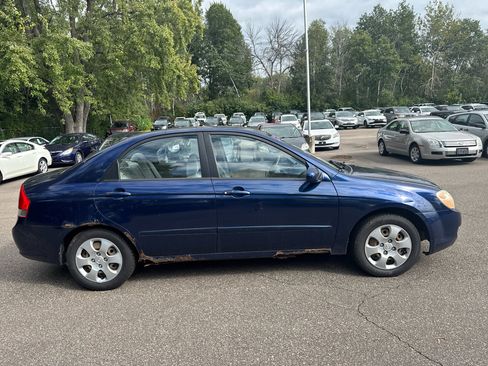 Used 2007 Kia Spectra EX image 4