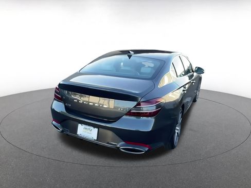 Used 2025 Genesis G70 2.5T image 14