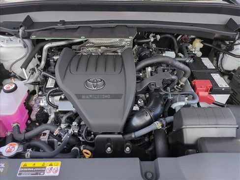 New 2026 Toyota Grand Highlander XLE image 16