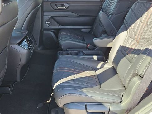 New 2026 Nissan Armada PRO-4X w/ Captain's Chari Seat Package AWD/4WD image 7