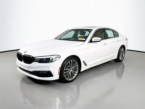 Used 2018 BMW 530i RWD image 3