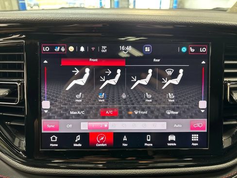Used 2023 Dodge Durango GT AWD/4WD image 19