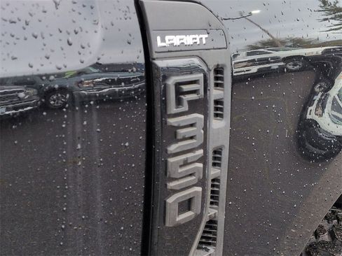 Used 2026 Ford F350 Lariat w/ Tremor Off-Road Package image 29