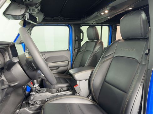 Used 2024 Jeep Wrangler Sahara w/ Technology Group image 22