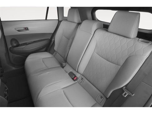 Used 2024 Toyota Corolla Cross LE image 7