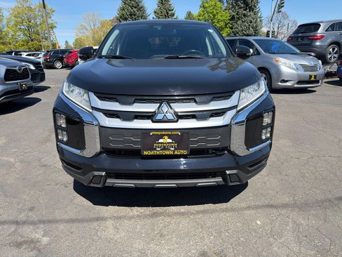 Used 2020 Mitsubishi Outlander Sport ES AWD/4WD image 12