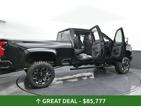 Used 2025 Chevrolet Silverado 2500 LTZ w/ Trail Boss Package image 59