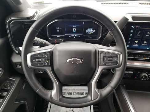 Used 2025 Chevrolet Silverado 2500 LTZ w/ LTZ Plus Package image 15