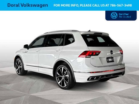 Certified 2022 Volkswagen Tiguan SEL R-Line AWD/4WD image 6