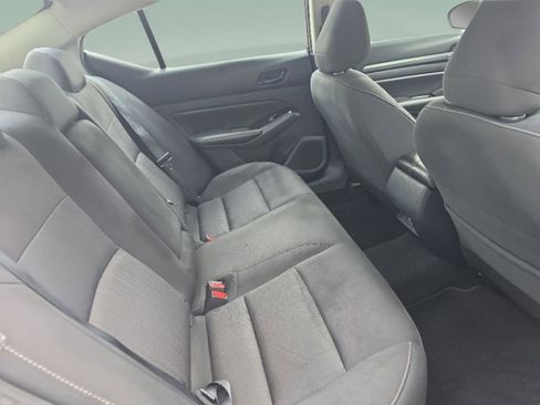 Used 2023 Nissan Altima 2.5 SV FWD image 26