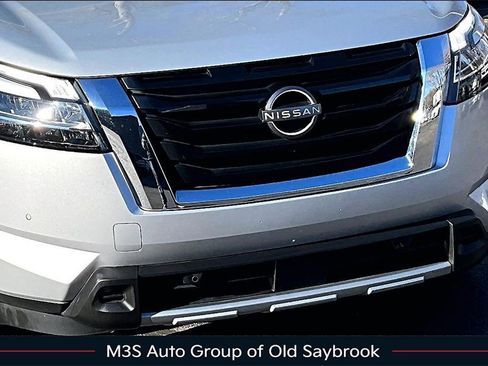 Certified 2023 Nissan Pathfinder Platinum w/ Lighting Package (N92) image 34