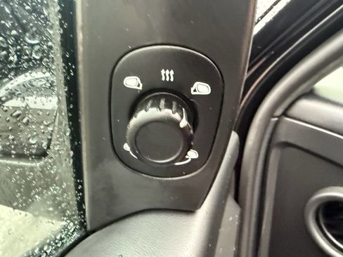 Used 2008 Porsche Cayenne Turbo AWD/4WD image 9