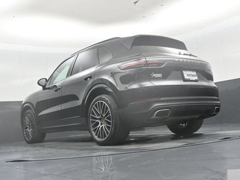 Used 2020 Porsche Cayenne AWD/4WD image 46