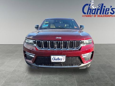 New 2025 Jeep Grand Cherokee Limited w/ Luxury Tech Group II AWD/4WD image 2
