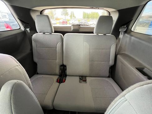 Used 2020 Chevrolet Traverse LT image 26