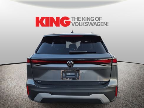 New 2026 Volkswagen Tiguan SE image 4
