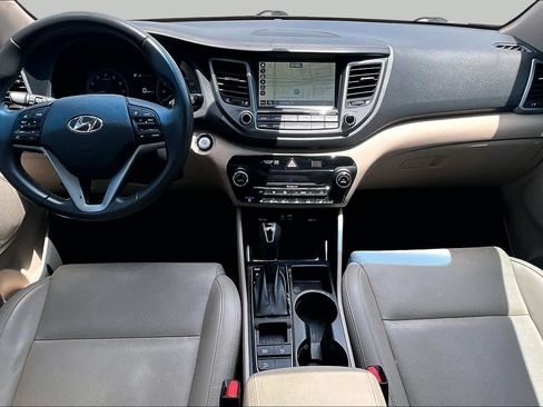 Used 2017 Hyundai Tucson Limited w/ Limited Ultimate Package 03 FWD image 15