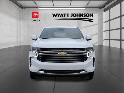 Used 2024 Chevrolet Tahoe LT RWD image 8