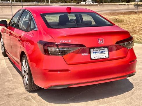 Used 2026 Honda Civic LX image 5