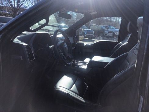 Certified 2018 Ford F150 Raptor w/ Equipment Group 802A Luxury image 7