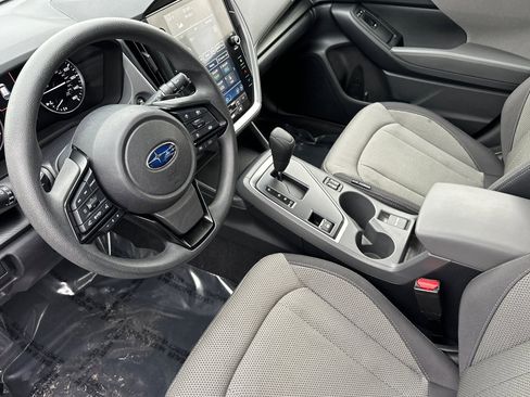 Used 2024 Subaru Crosstrek 2.0i Premium image 13