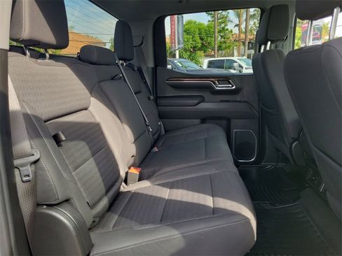 Used 2023 GMC Sierra 1500 Elevation image 26